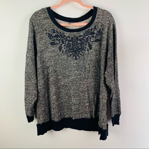 Avenue Tops - ‎Avenue Embellished Sweatshirt